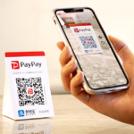 PayPayアプリとスマホ画像